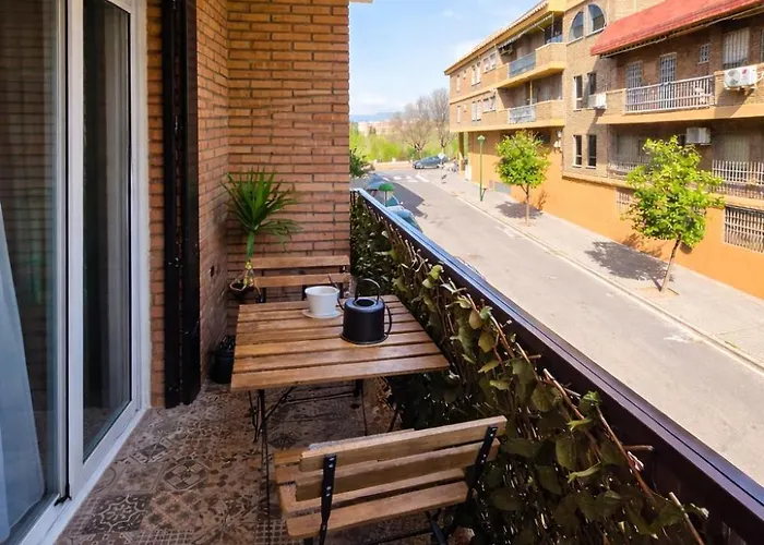 Albolafia Junto Puente 公寓